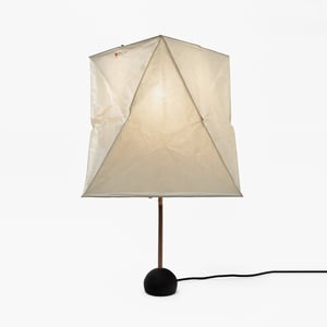 Image of Isamu Noguchi Light Sculpture AKARI BB1-YA1 Standing lamp