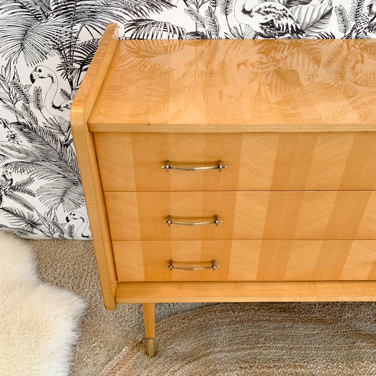 Image of VENDUE/SOLD OUT Commode Ailerons Flamingo