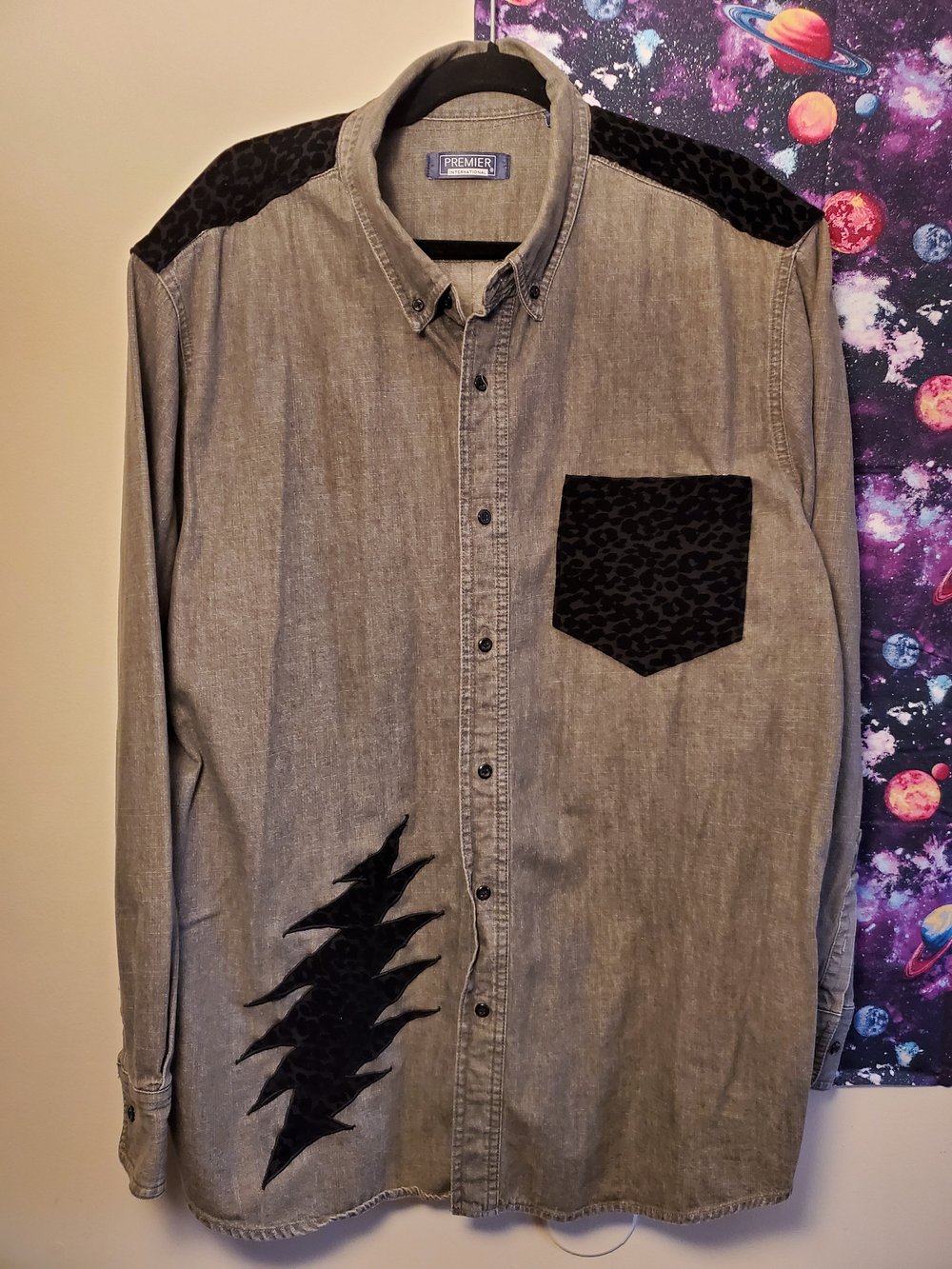 2XL Leopard Print/ Jean Button Down