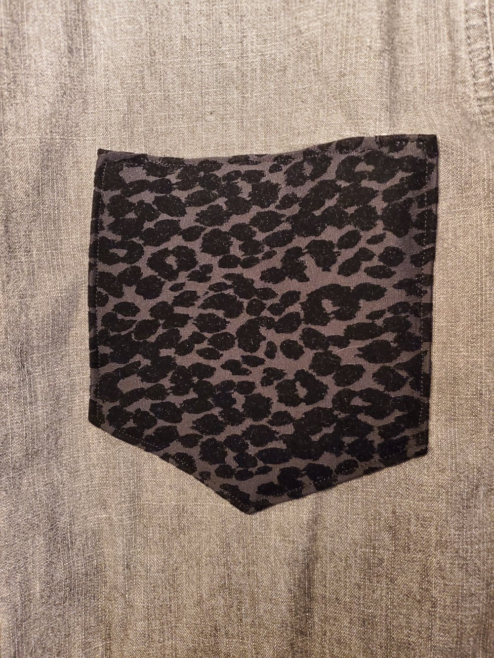 2XL Leopard Print/ Jean Button Down