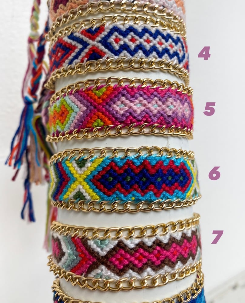 Image of BRACCIALE MEXI CON CATENA