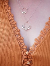 Image 4 of Collier Court BLOOM Argenté