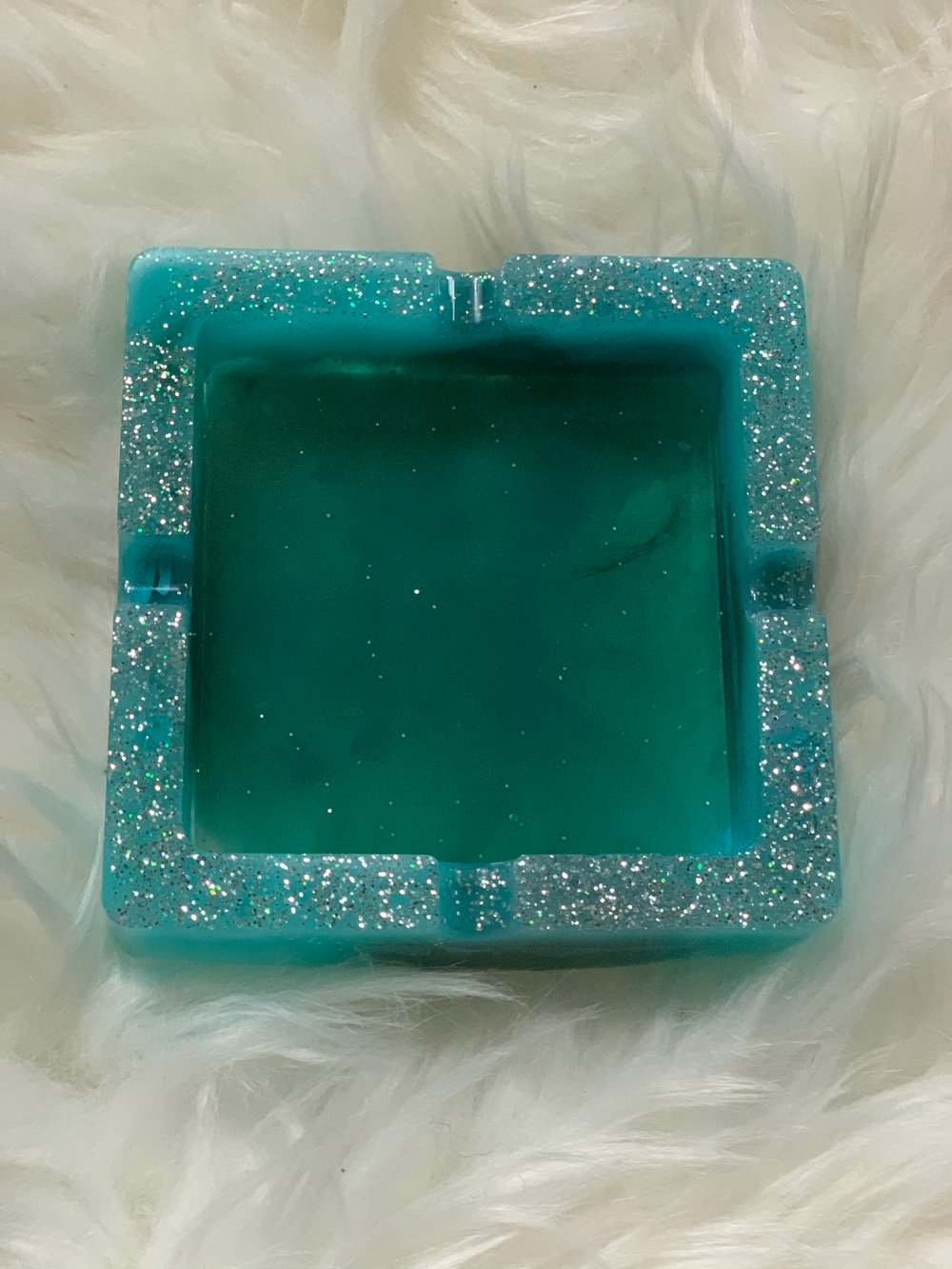 Image of aqua sweet