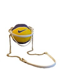Image 2 of SMALL LAKERS BALLBAG