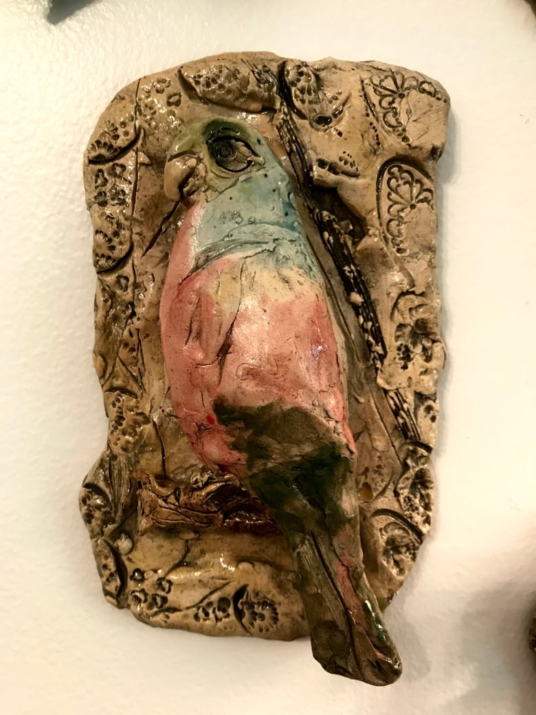 Image of Parrot in a frame III