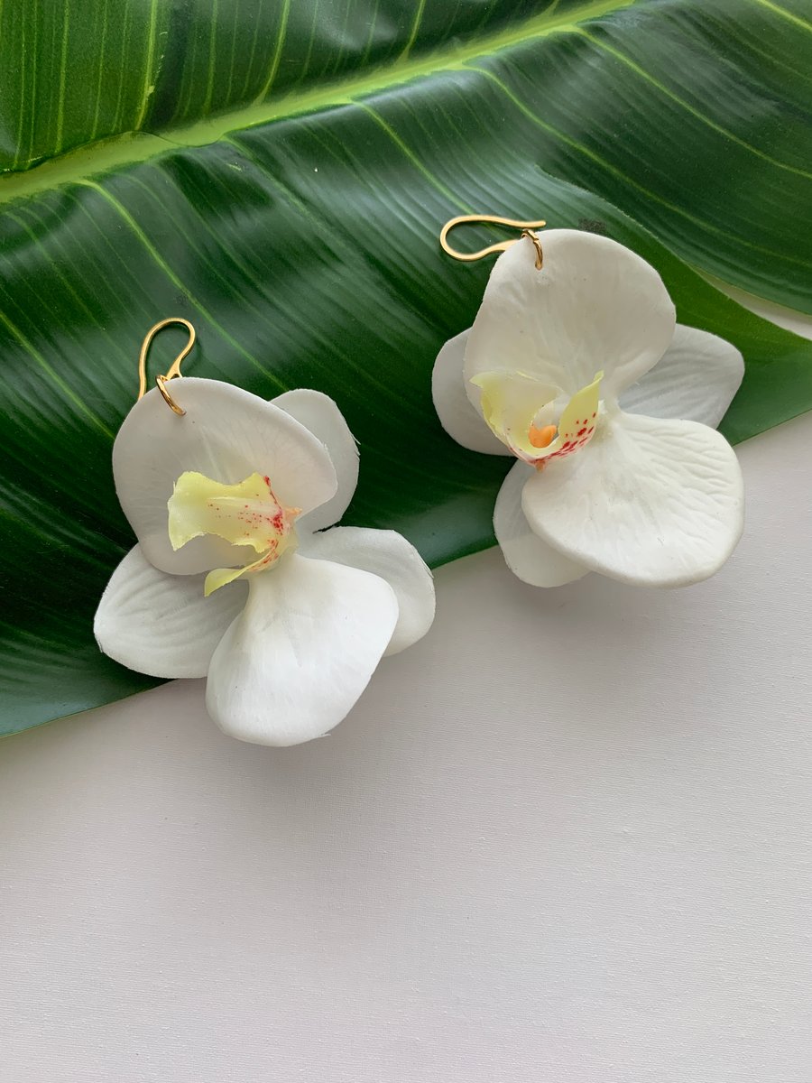 Image of FLOWER GANG White Orchid Earrings