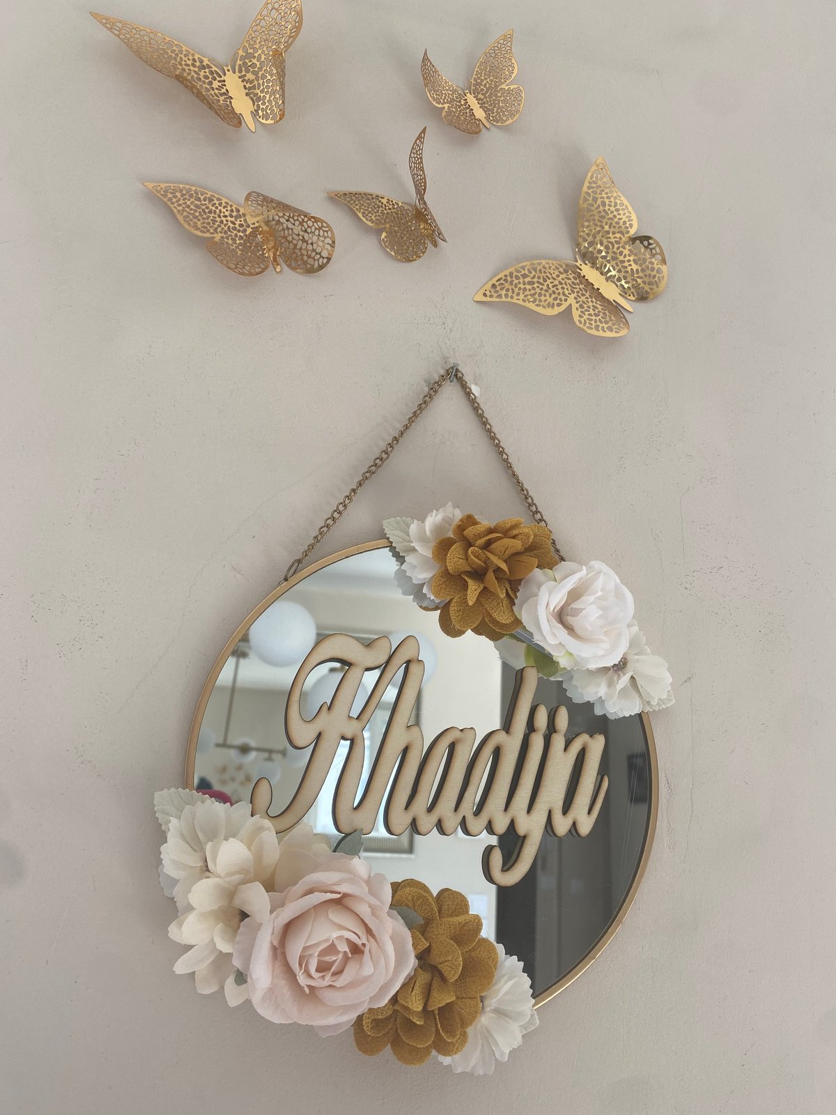 Image of Miroir fleuri prénom 25cm