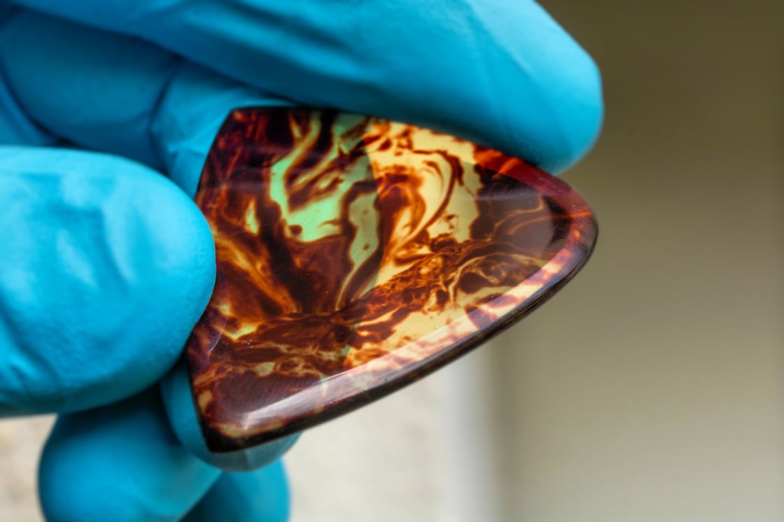 Image of 2.5mm 'TORTOISE SHELL' plectrums (Cast Acrylic)