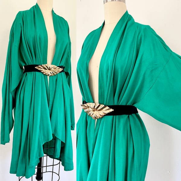 Image of Vintage green Gypsy by Pier 1 batwing kimono style cocoon drapey jacket top