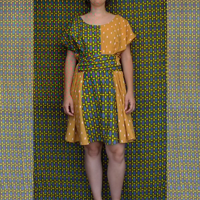 Vestido DIMBALE pétalos 