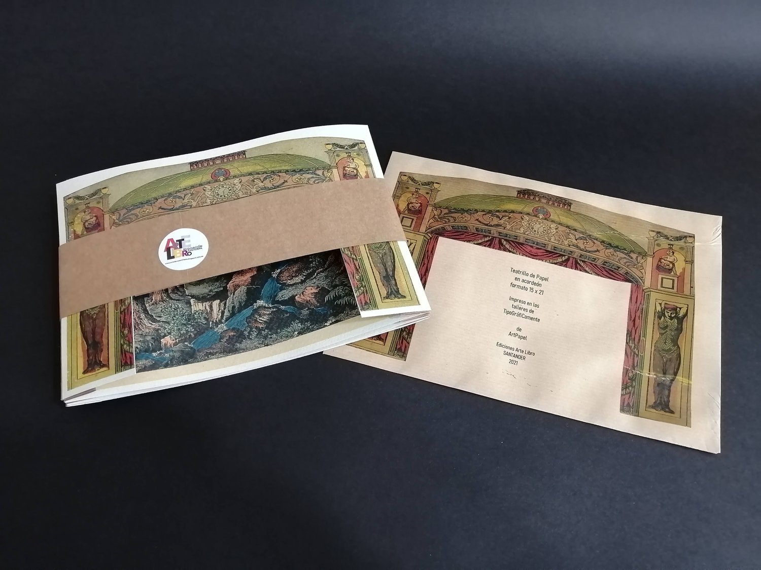 Image of Teatrillo de Papel en Acordeón 