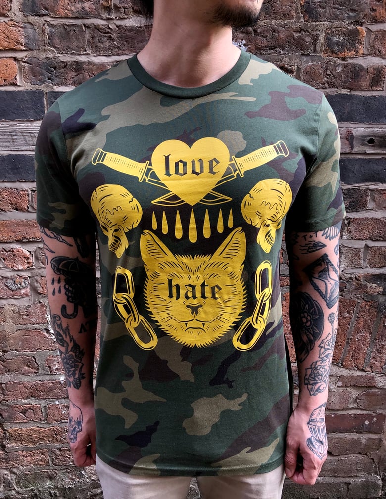 Image of Camo love and hate