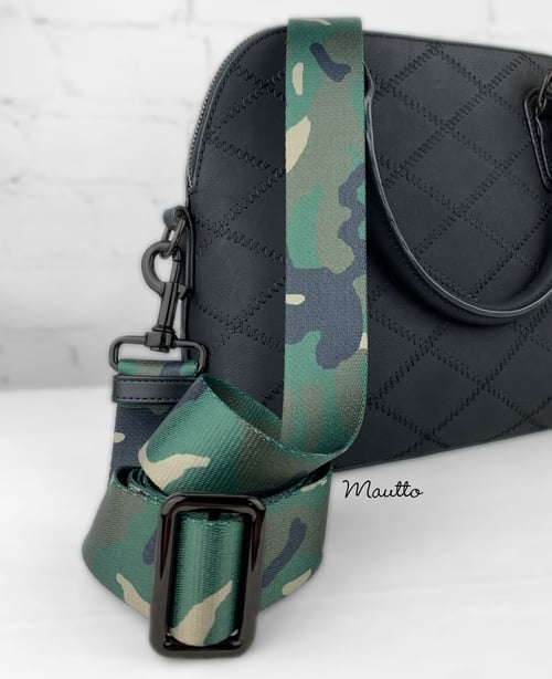 Image of Green Camouflage (Camo) Bag Strap - 1.5" Wide Nylon - Adjustable Length - Dog Leash Style #19 Hooks