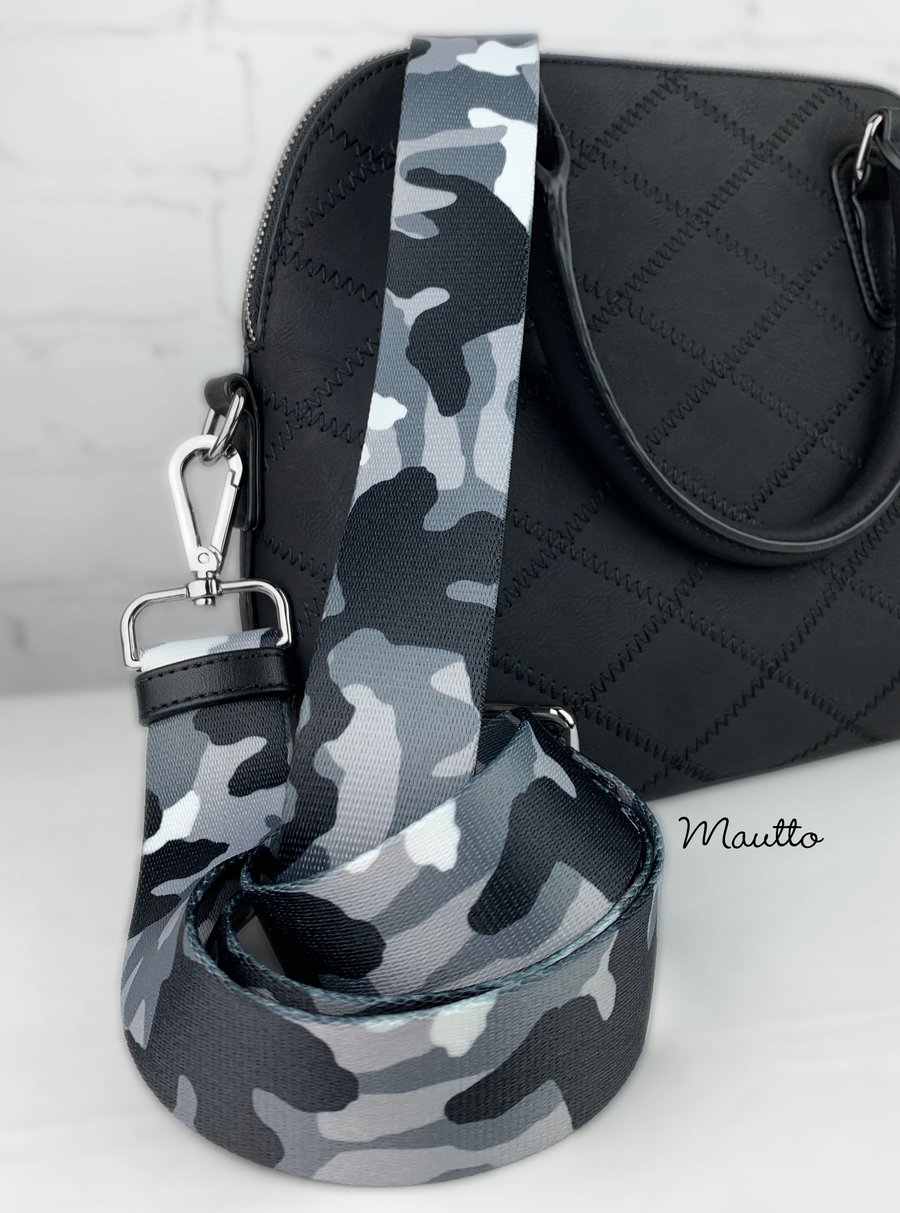 Image of Snow/Winter Camouflage Bag Strap - 1.5" Wide Nylon - Adjustable Length - Tear Drop Shape #14 Hooks