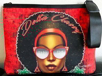 Image of DST Classy Glassy Crossbody (3-in-1)