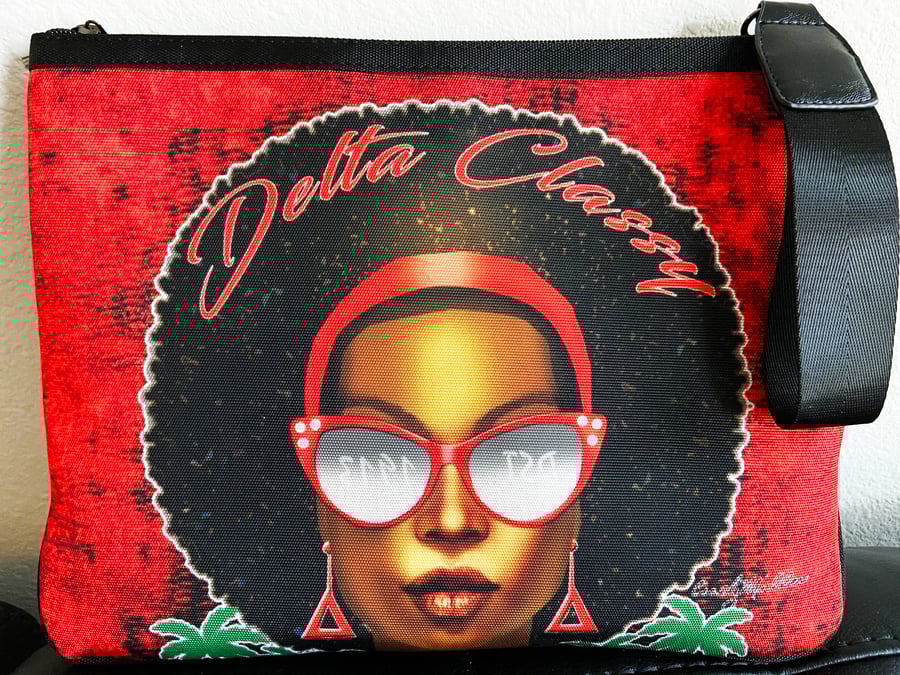 Image of DST Classy Glassy Crossbody (3-in-1)