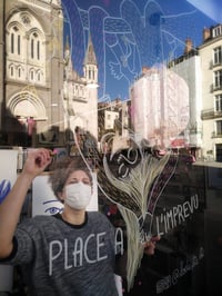 Image 3 of Grand format ou Sur la vitrine de votre boutique