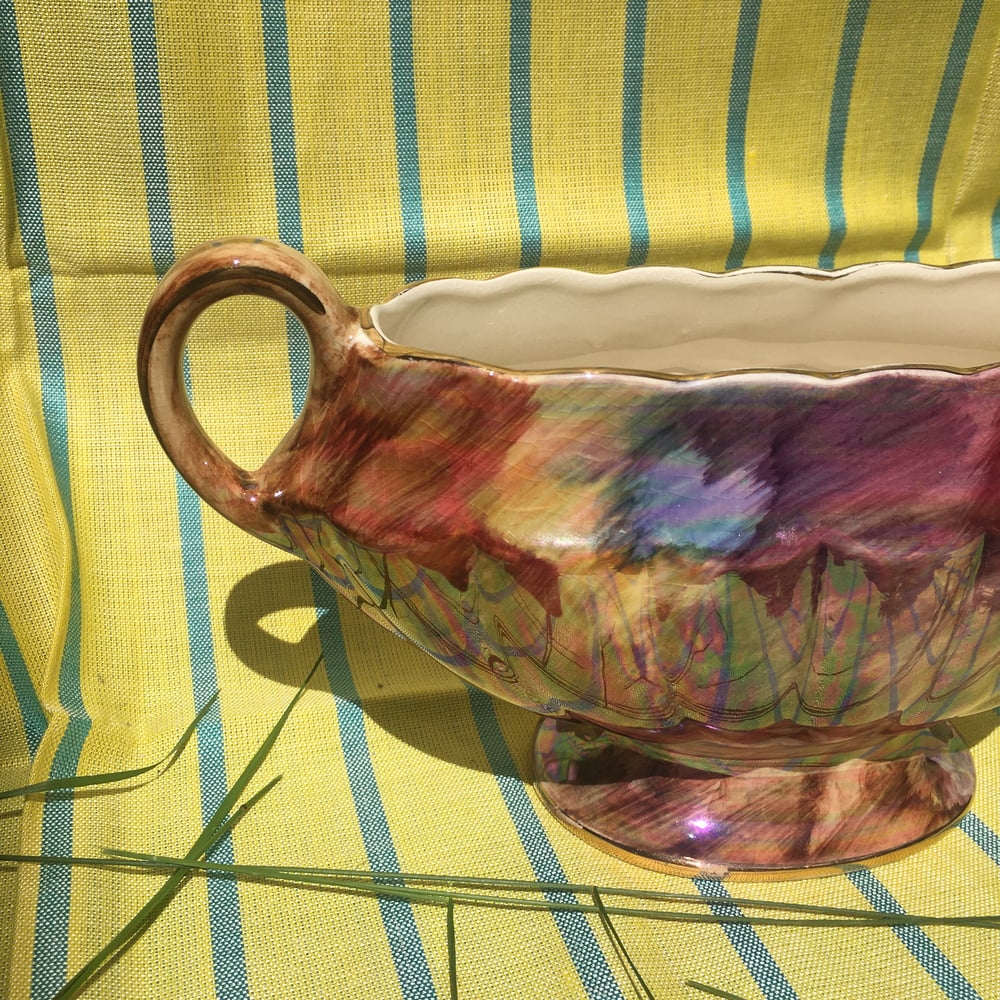 Image of Fluted lustre mantle vase 