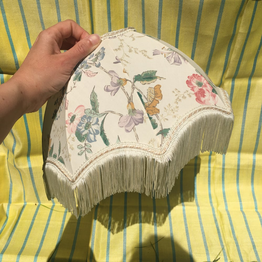 Image of Vintage lampshade 