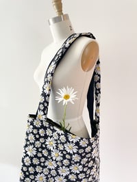 Image 1 of Daisy Market Bag 