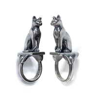 Image 2 of Bastet ring in sterling silver or gold