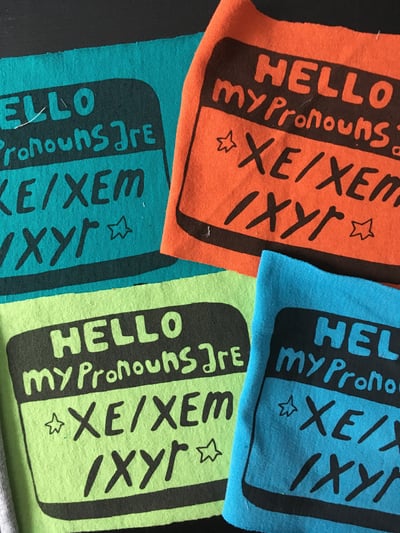 Image of Xe/Xem Pronoun Patches