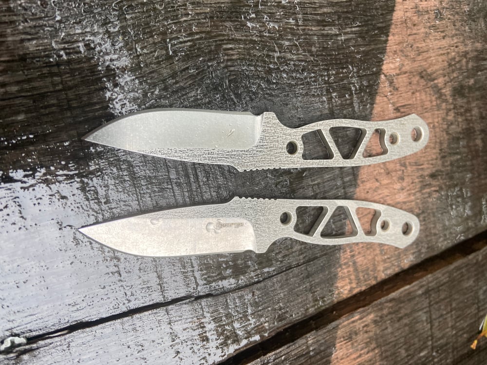 Little knives