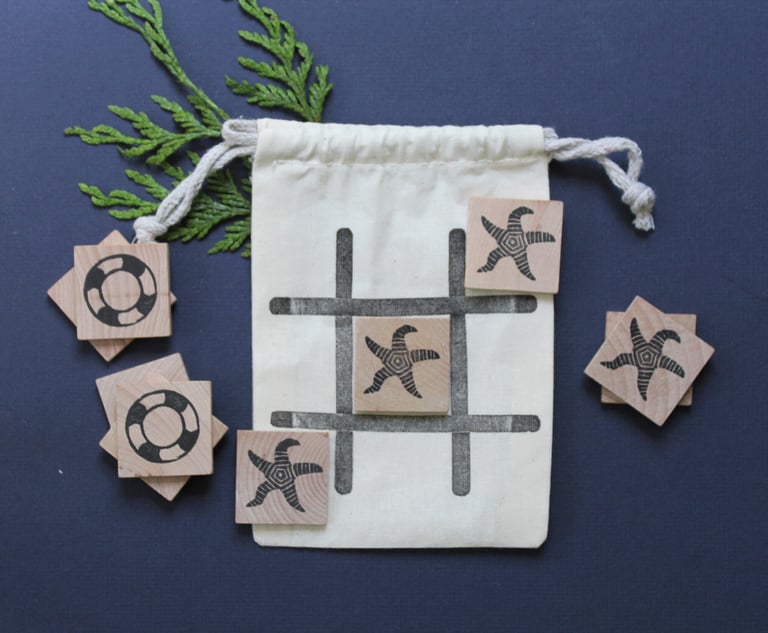 Wooden Tic Tac Toe Image 3