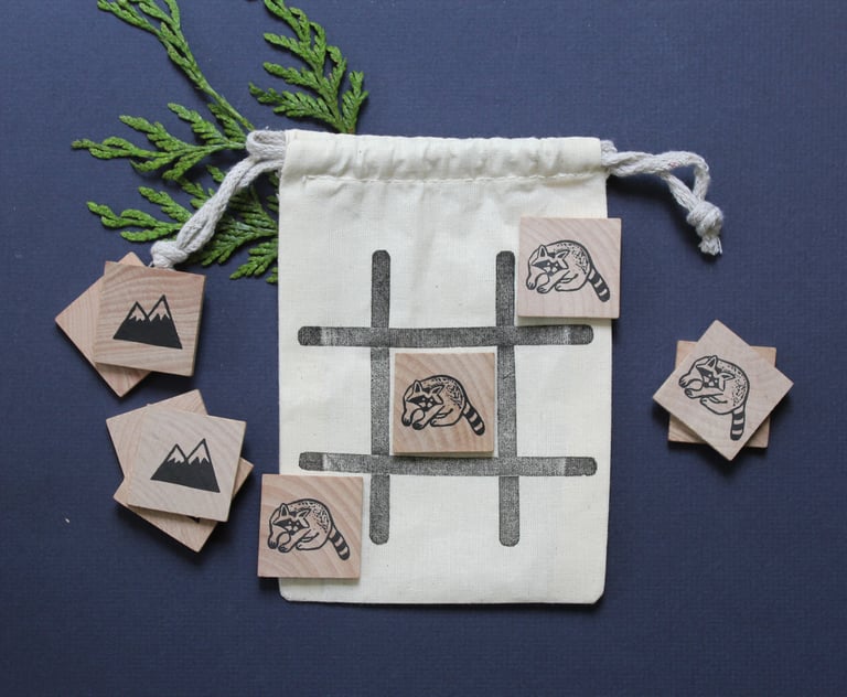 Wooden Tic Tac Toe Image 2