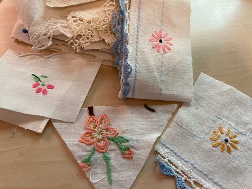 Image of TINY "vintage lace and crochet edgings/small embroideries"