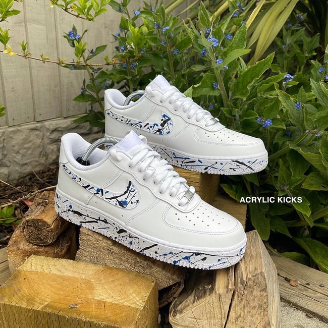 Nike AF1 - Shark Bites