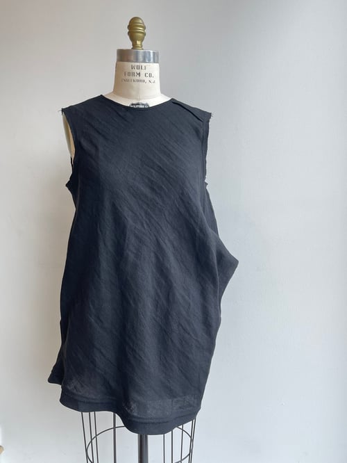 Linen Fugitive Tunic