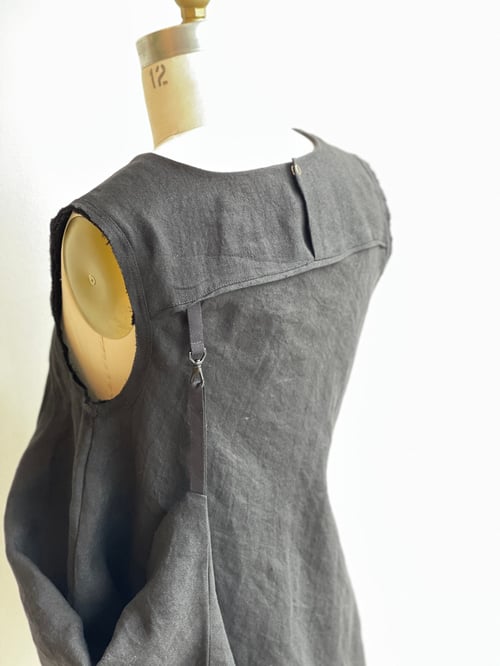 Linen Fugitive Tunic