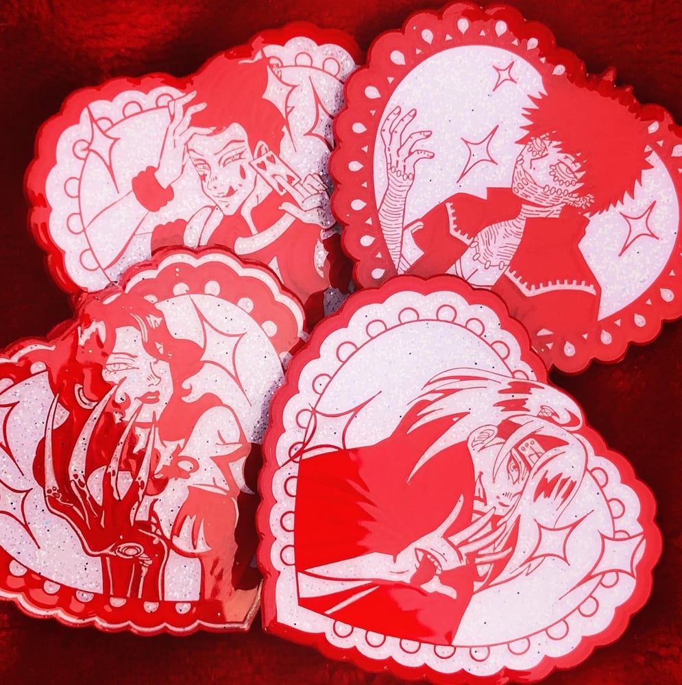 Image of Villaintine's Hearts Red Matching Set | SOFT ENAMEL PIN + EPOXY