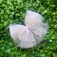 Tulle bows