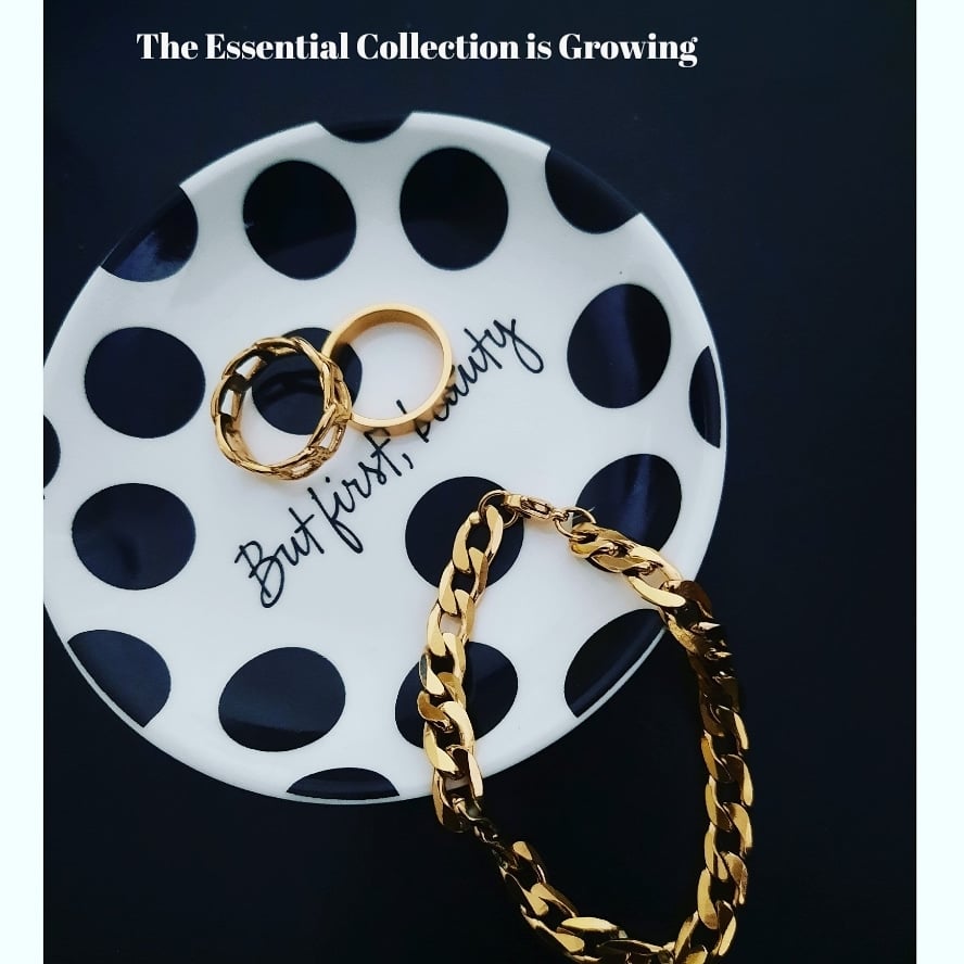 Image of Essential Bracelet Collection 