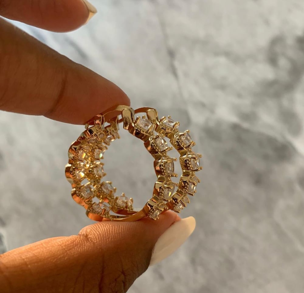Love wins small hoops