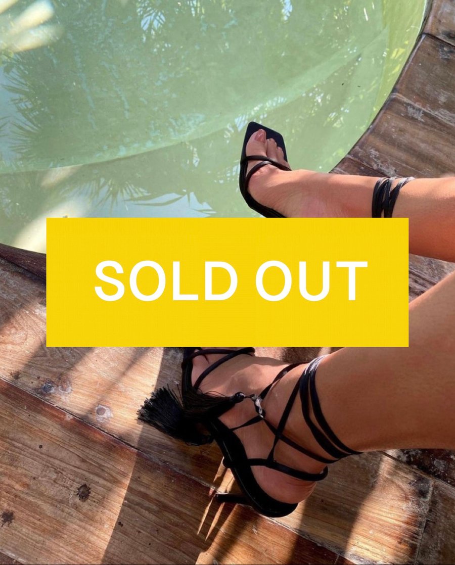 Image of BLACK STRAPPY SANDALS WITH FRINGE TASSELS (US 10)