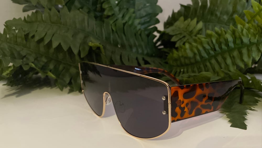 Image of Shades style 7