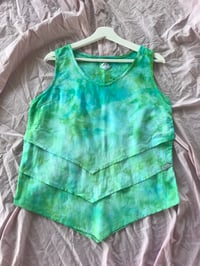 Image 3 of Vintage V detail Sleeveless Top