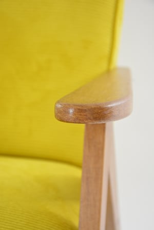 Image of Fauteuil Kompas velours côtelé jaune fluo