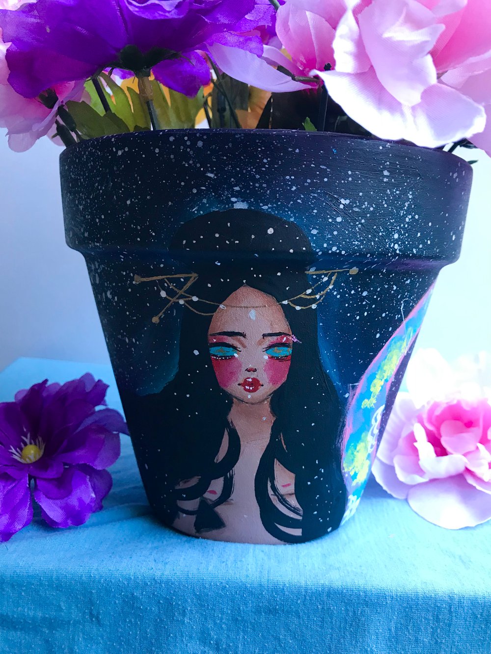 Mermaid flower pot 