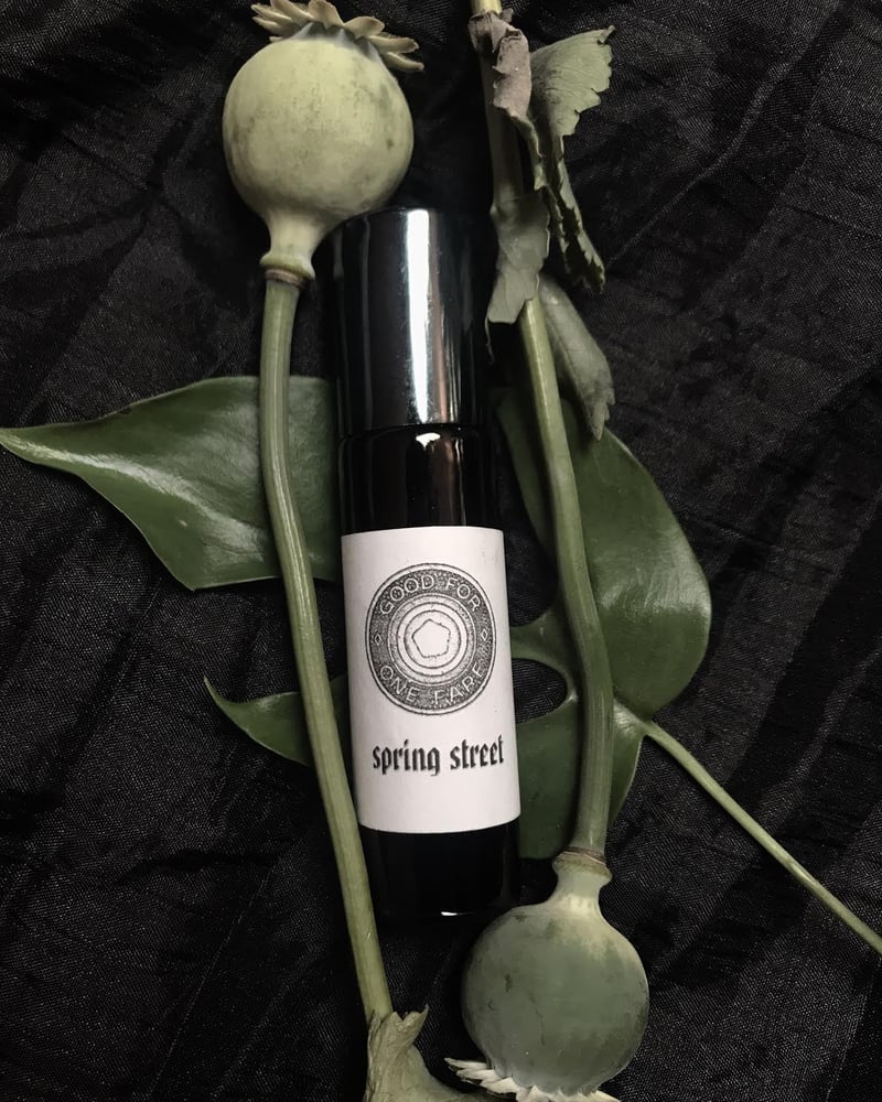 Image of SPRING STREET Perfume Oil (Linden, Ylang Ylang, Petrichor, Cypriol)
