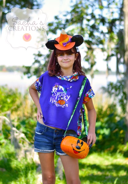 Image of Women's Spooky Hooded Crop Top 