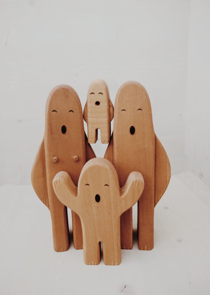 Image of BIG FOOT FAMILY