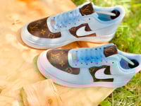 Image 1 of L V AF1 low 3.0 