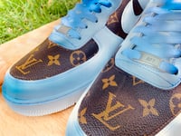 Image 2 of L V AF1 low 3.0 