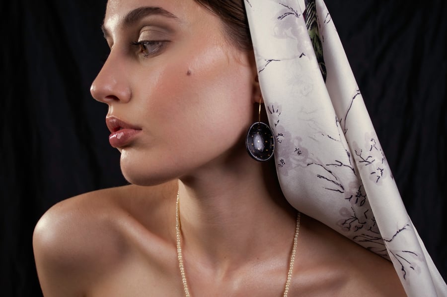 Image of Eggshell Earrings in Black with Golden Dots