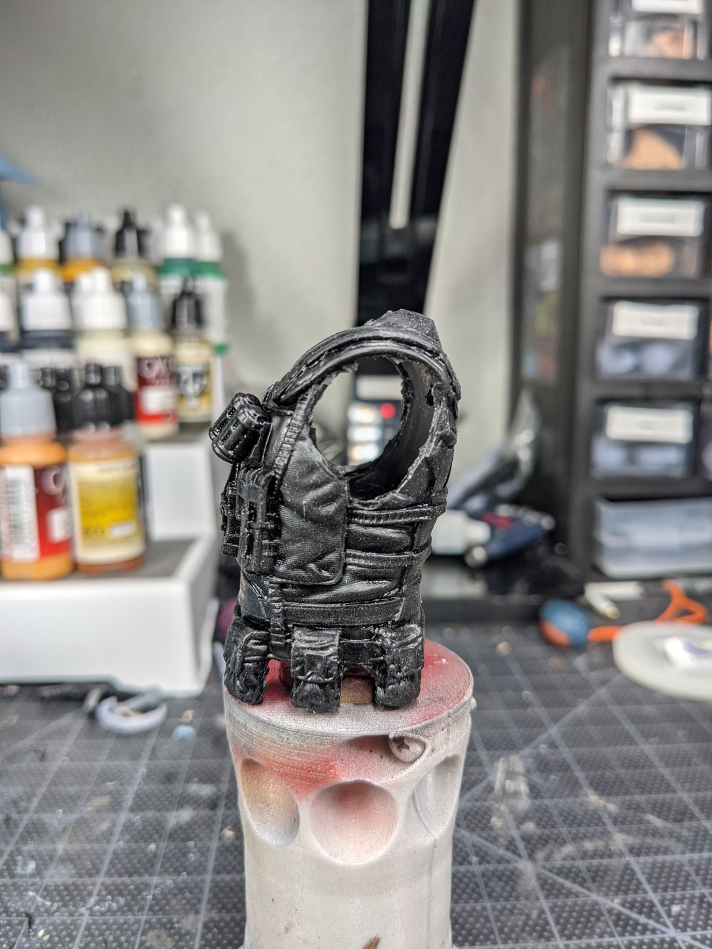 Venomous vest