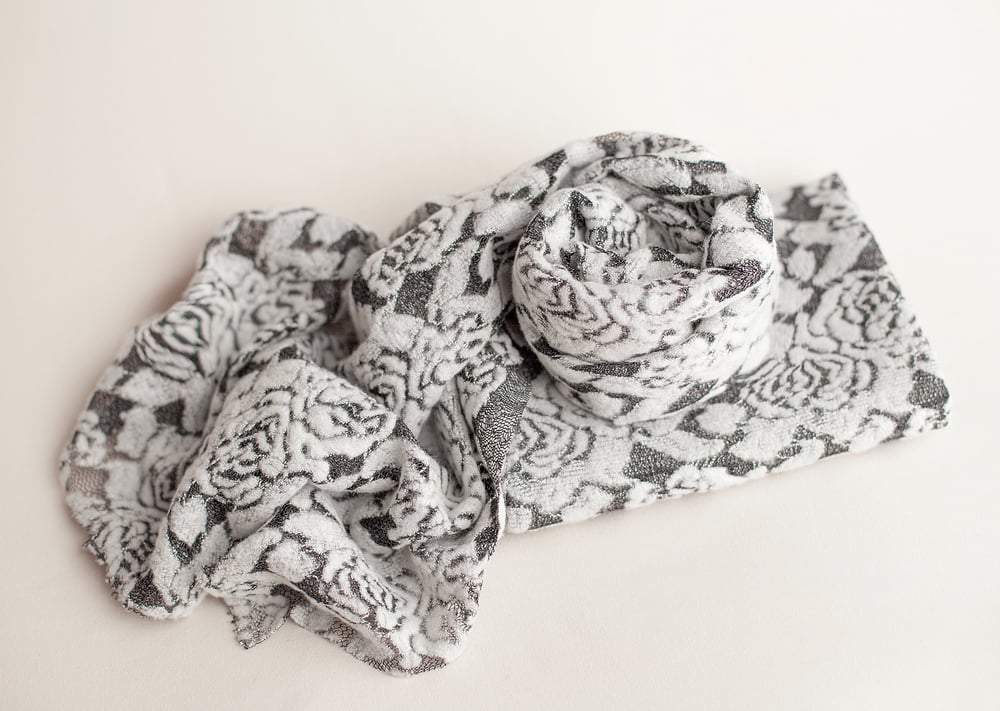Plush Floral Lace Wrap | Itsy Bitsy Blooms